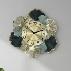 Metal Wall Clock Motive Design Modern Decorative Wall Clock