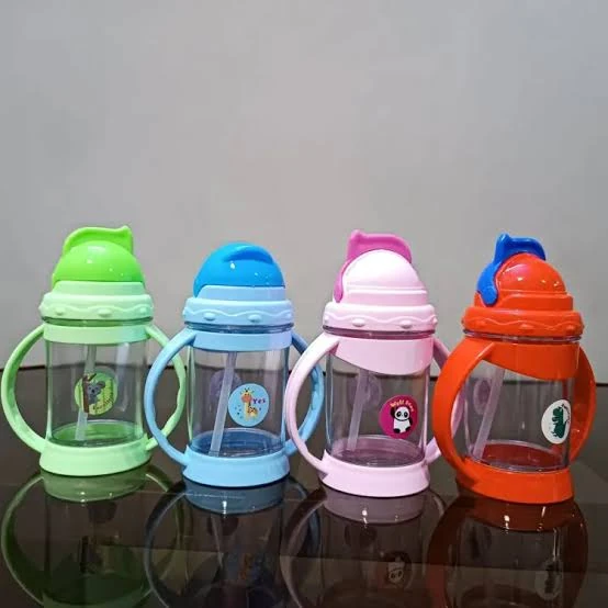 Baby Duck Juice Feeder Bottle - Image 2