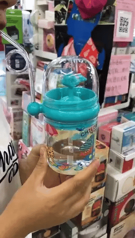 Baby Whale Spray Water Bottle with Straw - Image 2